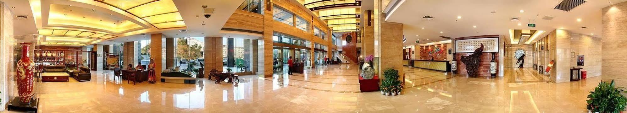 فندق فنغهوانغفي  فينيكس جراند هوتل - فنيجهوانج المظهر الخارجي الصورة